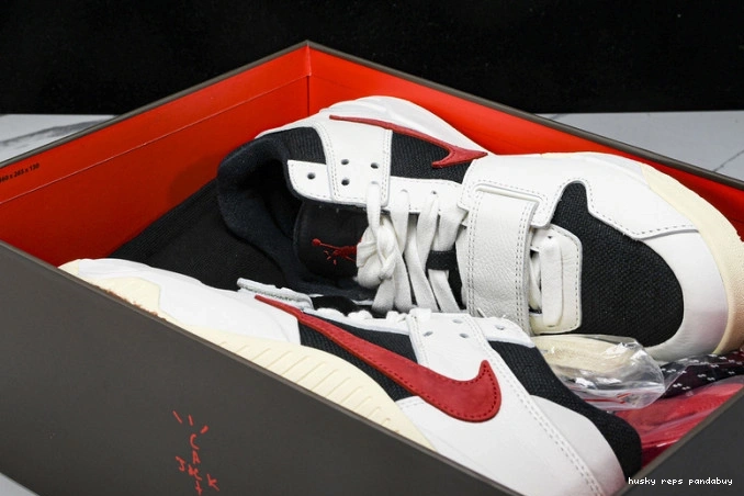 Rep Husky TR Jack Jordan Jumpman University Travis x Red Scott FZ8117-101 0710
